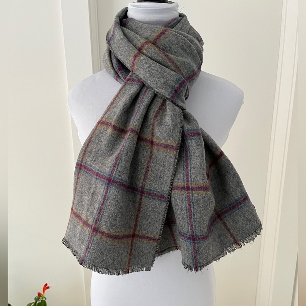 FRAAS Cashmink Oversize Reversible Winter Scarf Plaid Herringbone Grey Cozy